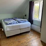 Nydelig Smabruk Med Hus Og Fjos Og Badstu *