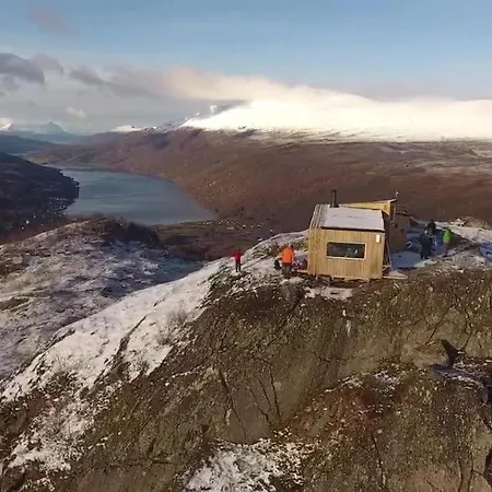 Holiday home Nydelig Smabruk Med Hus Og Fjos Og Badstu