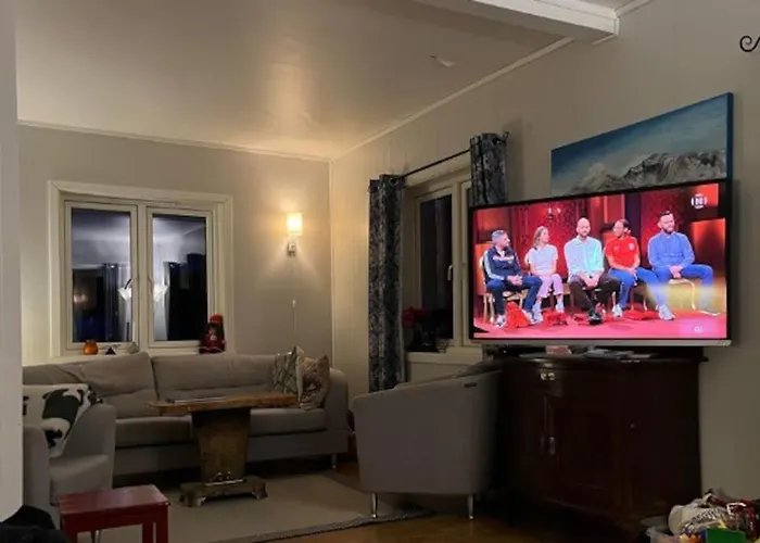 Casa vacanze Nydelig Smabruk Med Hus Og Fjos Og Badstu *