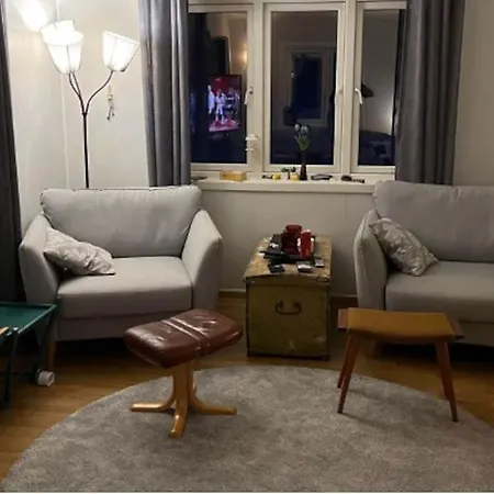 Σπίτι διακοπών Nydelig Smabruk Med Hus Og Fjos Og Badstu